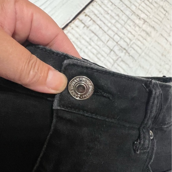 ZARA WOMAN Black Skinny Stretch Jeans Jeggings size 8 GUC - Picture 4 of 13